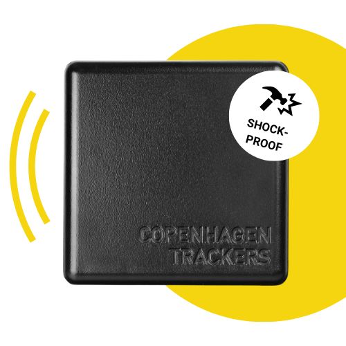 Cobblestone Pro GPS tracker with a yellow circle in the background and connection stripes to the left